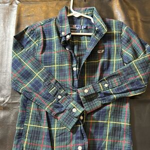 Vineyard Vines button-down kids shirt